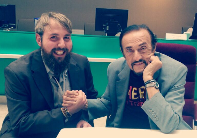 Sven Fritze und Philip Zimbardo.